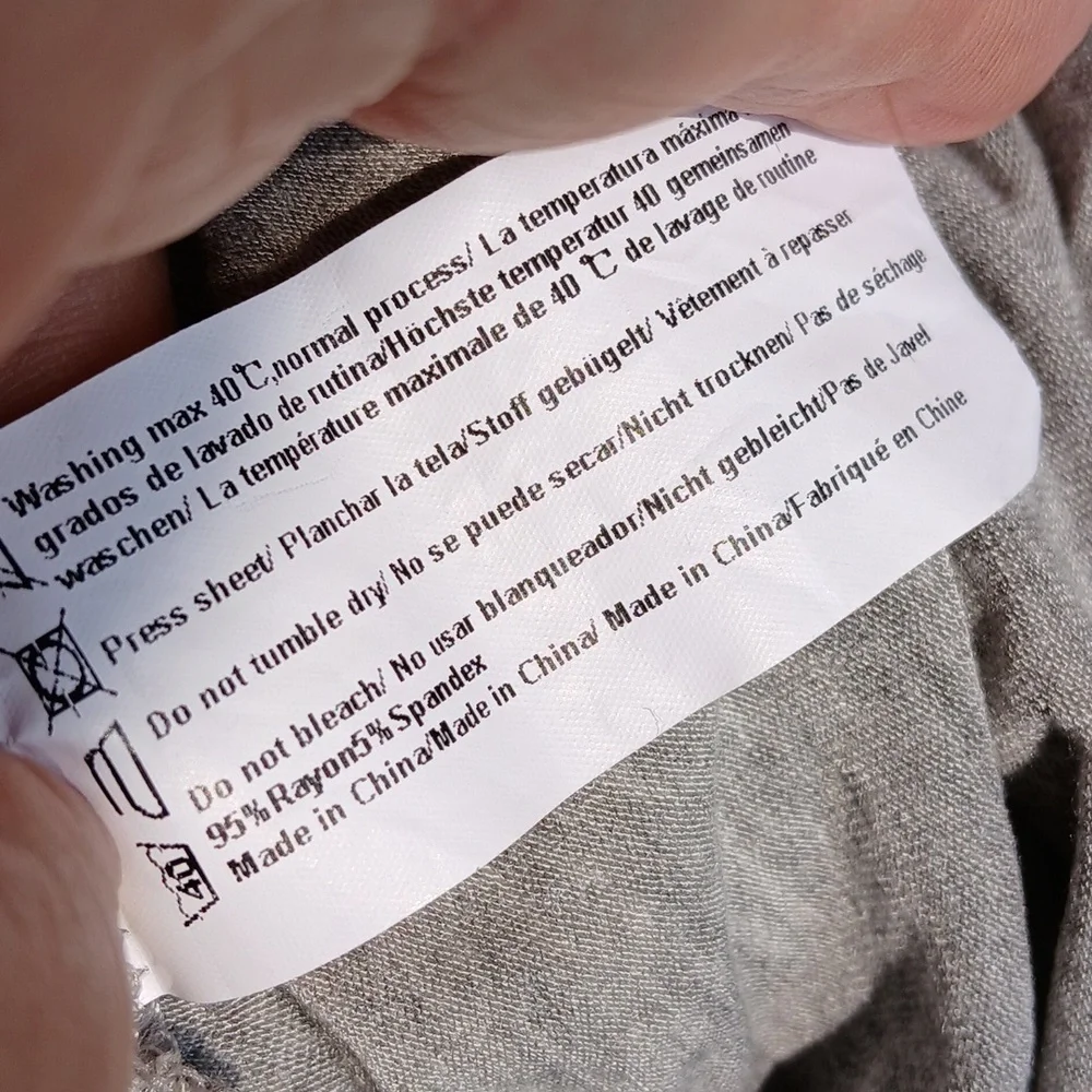 Pineapple t-shirt size medium - Picture 8 of 10